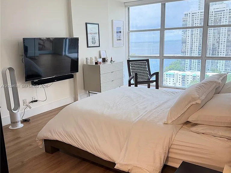 1925 Brickell Ave #2011 — Photo 18
