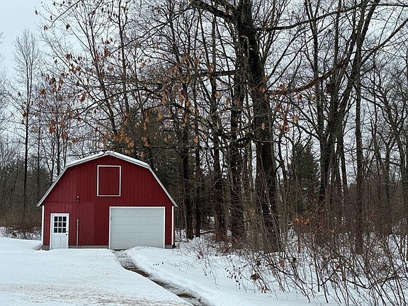 2nd image of 178 W Pomeroy Ln