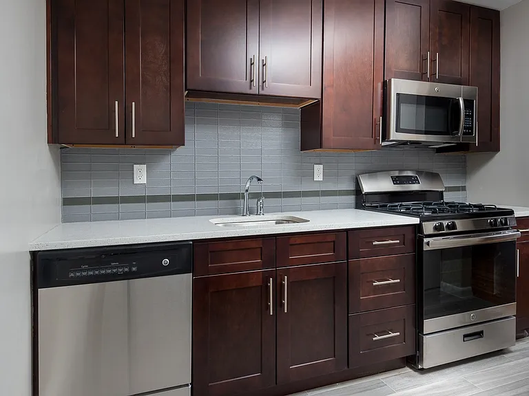 Wayne Village Apartments — Photo 7