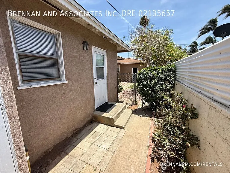 456 Davidson St #A — Photo 8