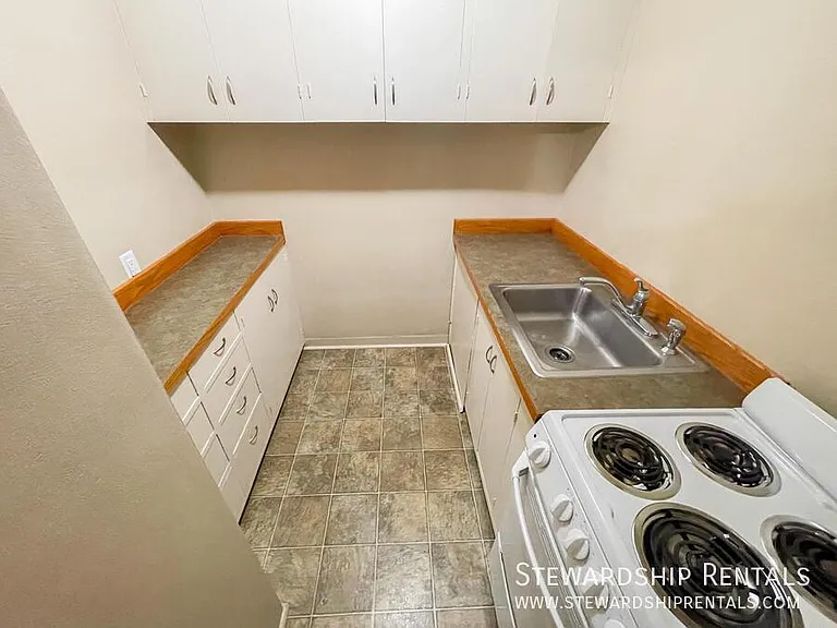 942 E 18th Ave #2 — Photo 5