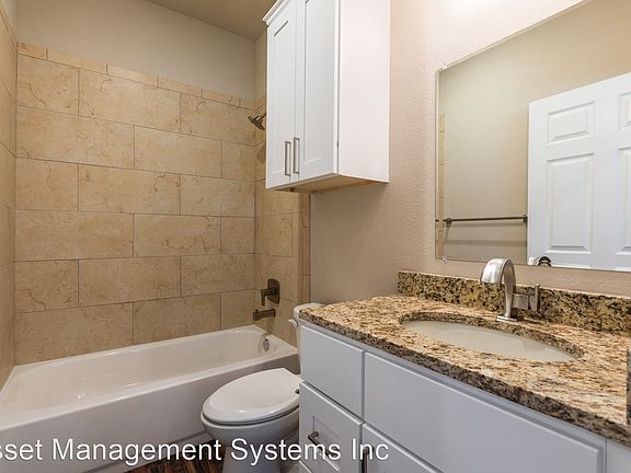 4th image of 1328 Underwood St #201