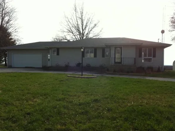 1397 1300th St, Lincoln, IL 62656