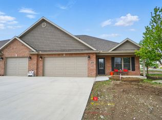 End Unit - Plan G (Slab) plan