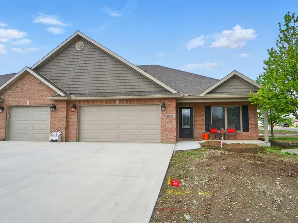 1002 E Bentley Cir, Troy, OH 45373