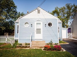 2515 S Scheid Ln, McHenry, IL 60051