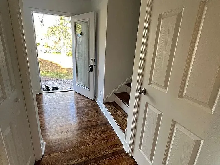 916 Forge Rd — Photo 6