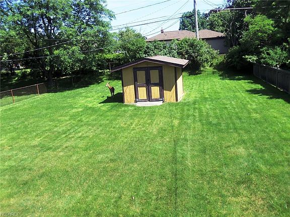 5th image of 11464 Johnson Dr