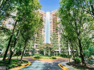 10101 Grosvenor Pl APT 516, Rockville, MD
