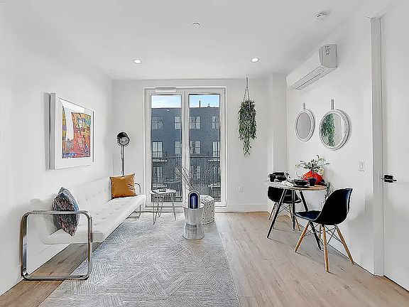 2nd image of 2175 Bergen St #5C