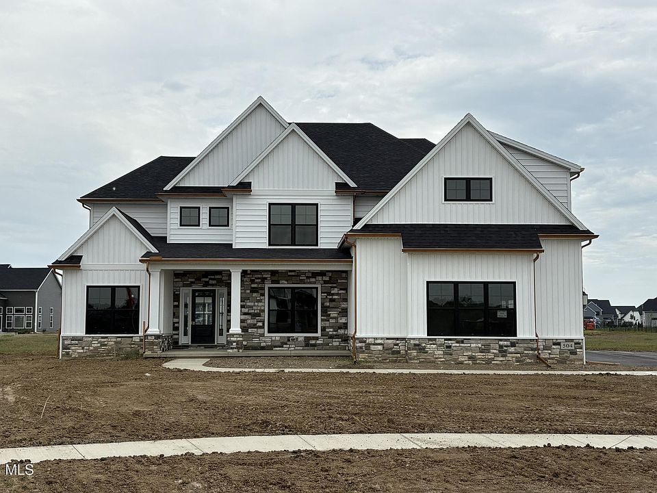 1st image of 504 Cathedral Ct