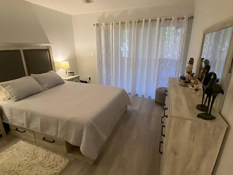 408 Windrush Bay Dr — Photo 8