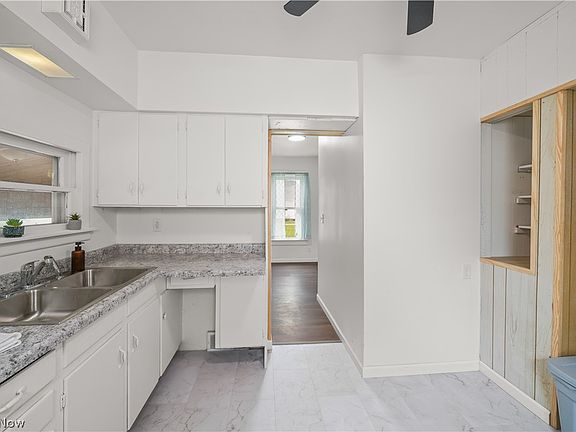 2nd image of 642 Parkman Rd