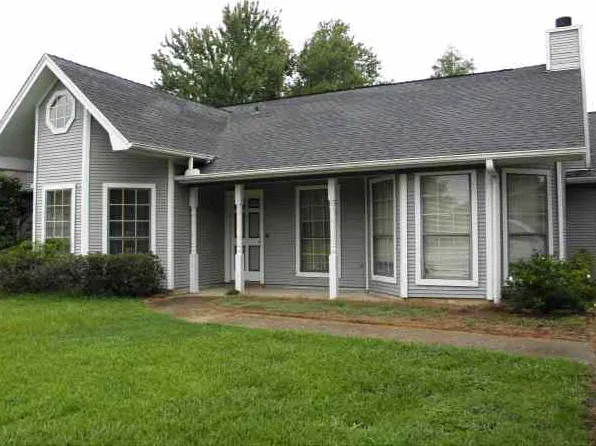 12860 Sequoia Ln, Beaumont, TX 77713