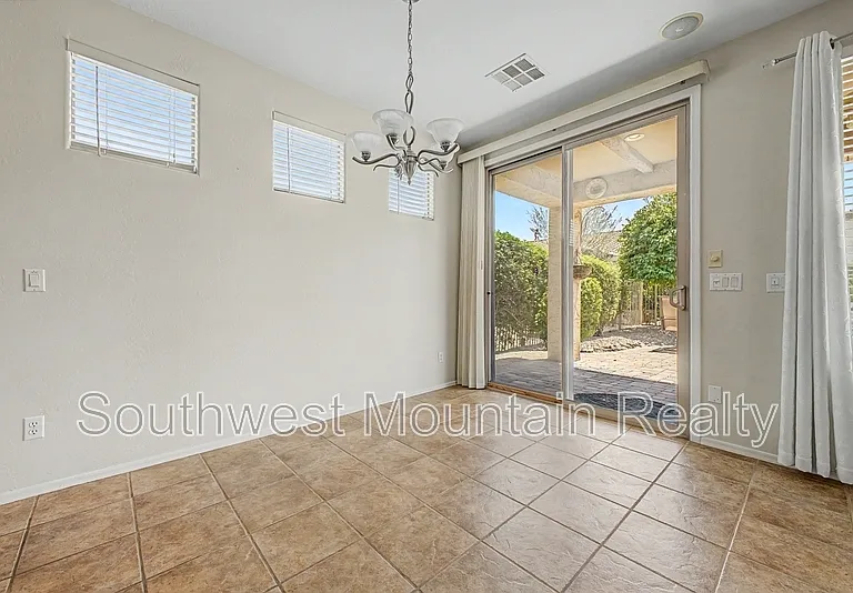 4265 E Azalea Dr — Photo 11