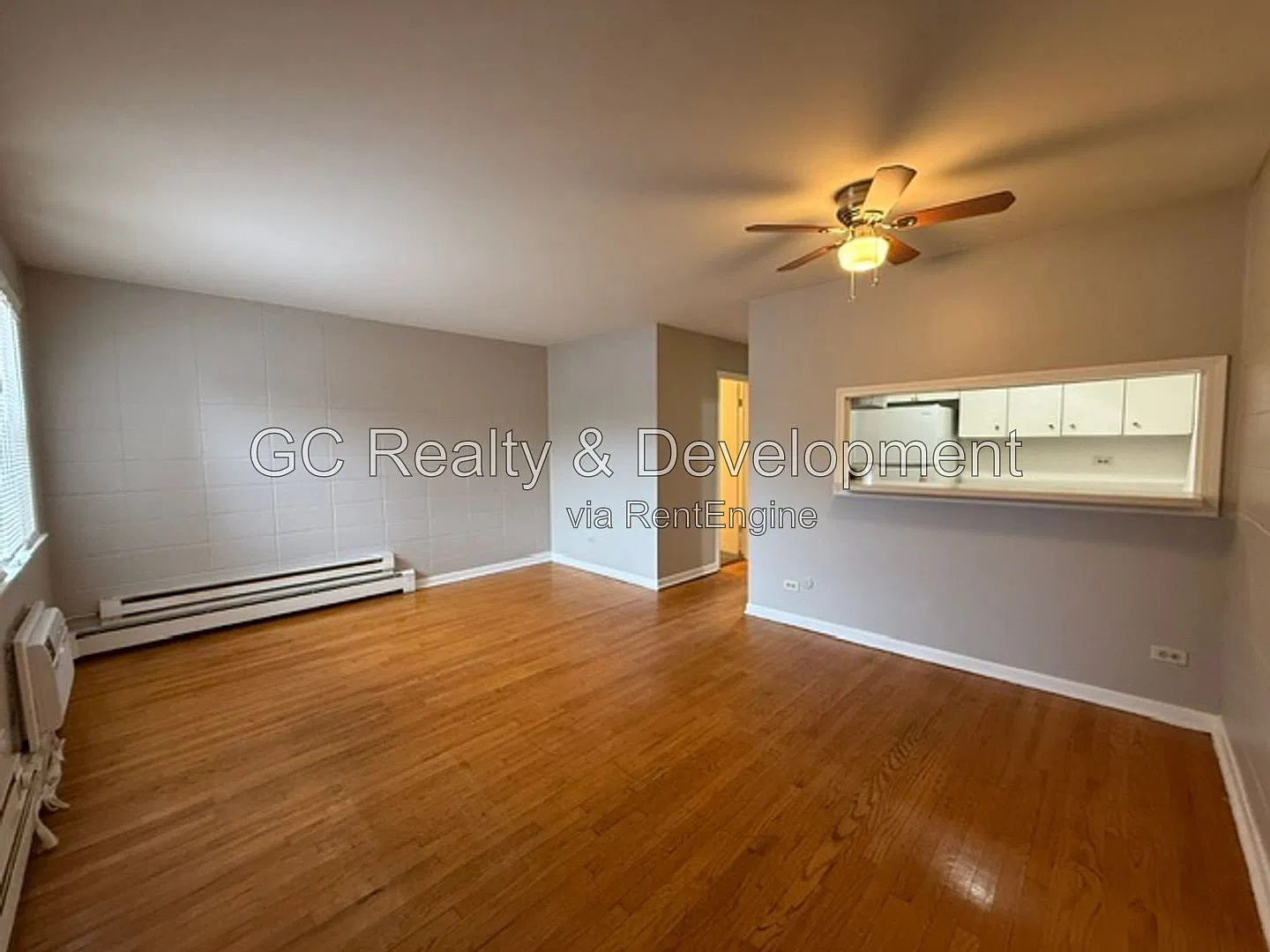 1 bed, 1.0 bath, 807 sqft, $1,450 — Photo 3