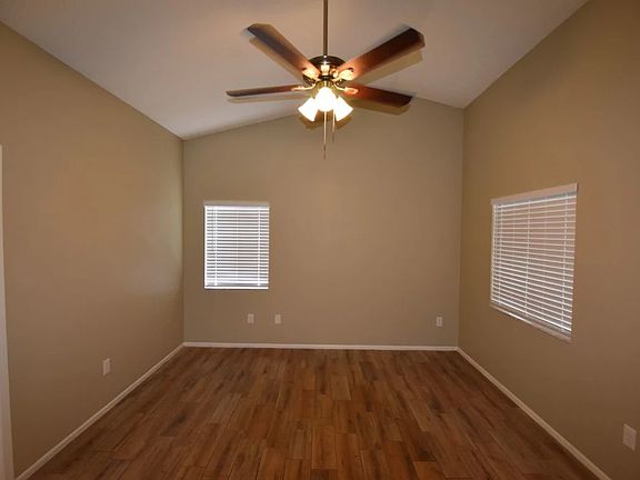 4th image of 1571 Chepacket St