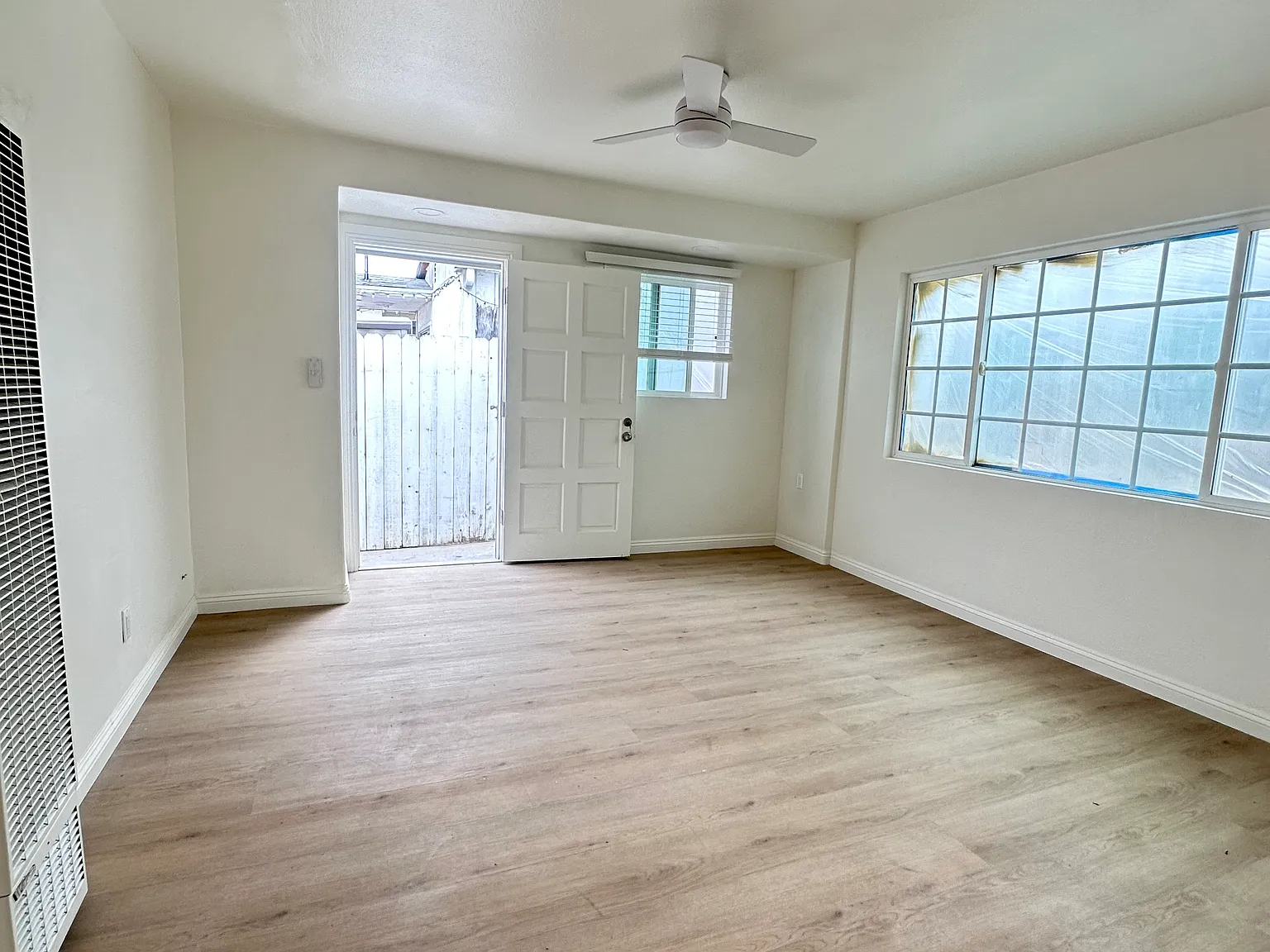 2 bed, 792 sqft, $2,295 — Photo 3