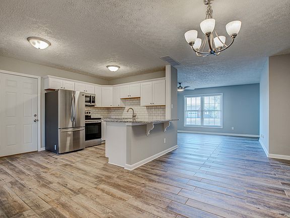 5th image of 3007 Chippewa Dr