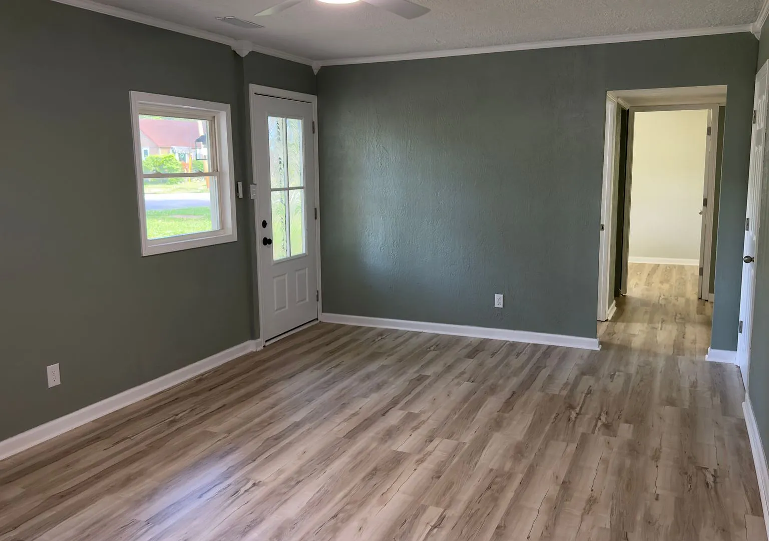 Great 3 Bedroom Home for Rent in Paducah — Photo 2