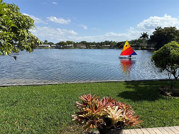 2nd image of 10230 SW 56th Street