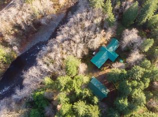 720 Wolf Creek Rd, Tillamook, OR 97141