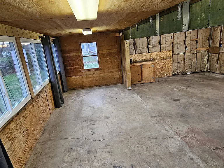 111 Broadway Blvd — Photo 4