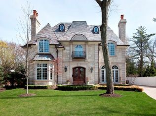 188 Harbor St, Glencoe, IL 60022