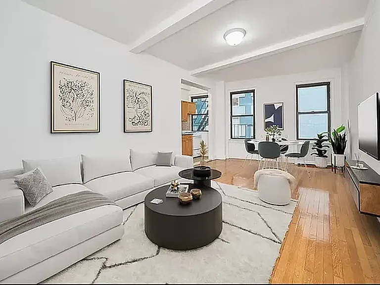 135 E 50th St #2L — Photo 1