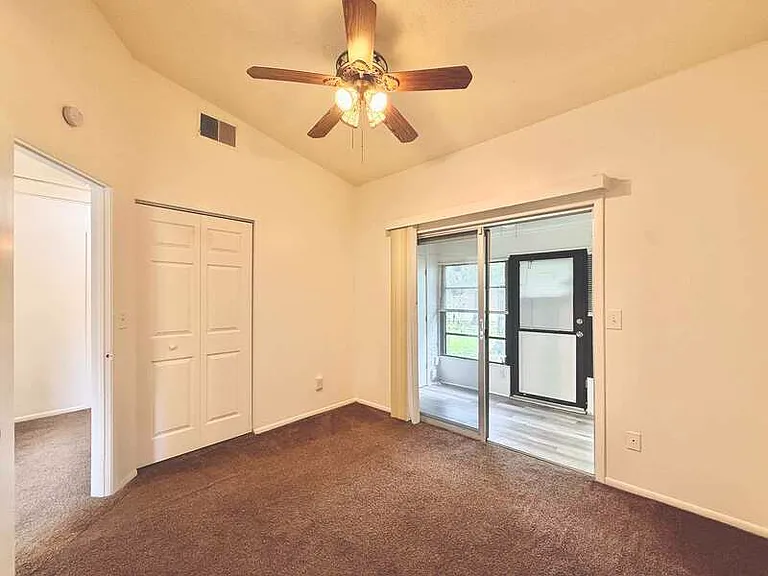 599 Capistrano Ct — Photo 26