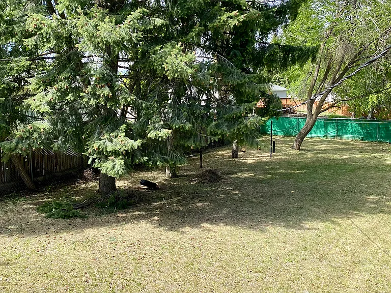 2908 S Pines Rd — Photo 18