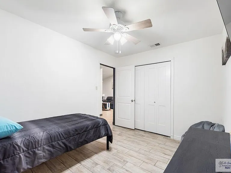 105 Sally Ln — Photo 15
