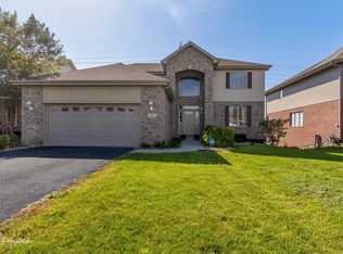 1871 W Armitage Ave, Addison, IL 60101