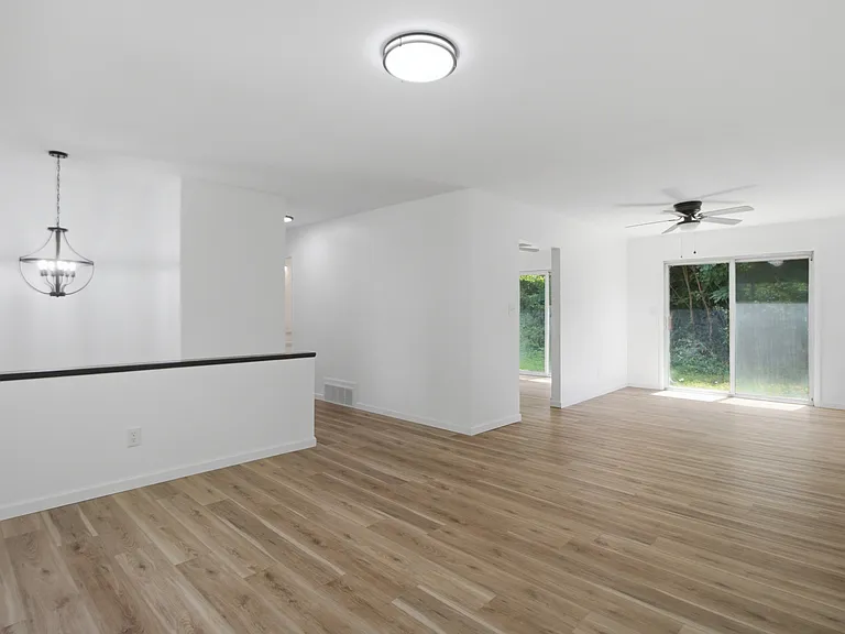 1308 Perry Ave — Photo 19