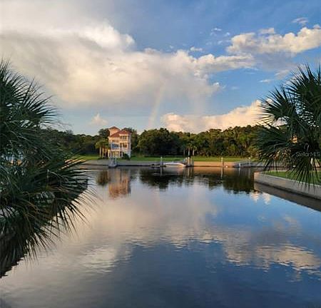 5th image of 281 Yacht Harbor Dr