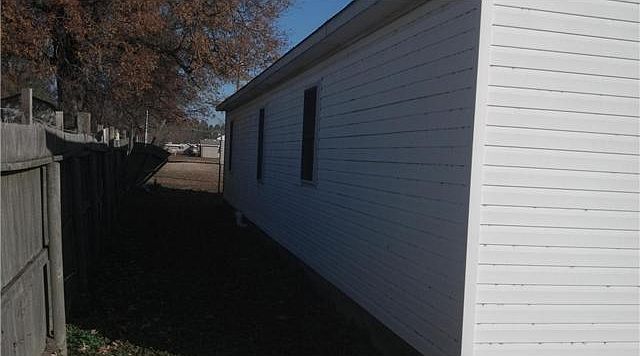 2nd image of 513 Greg Dr