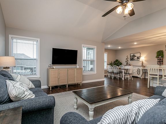 4th image of 6502 Douglas Pkwy