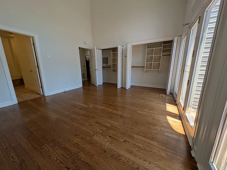 407 Clairton Ct #1 — Photo 22
