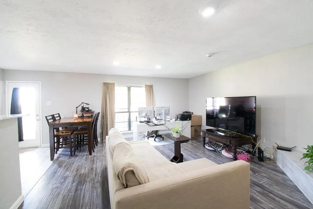 5101 Aztec Dr — Photo 3
