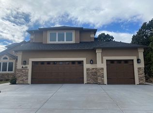 215 Sugarbush Dr, Monument, CO 80132