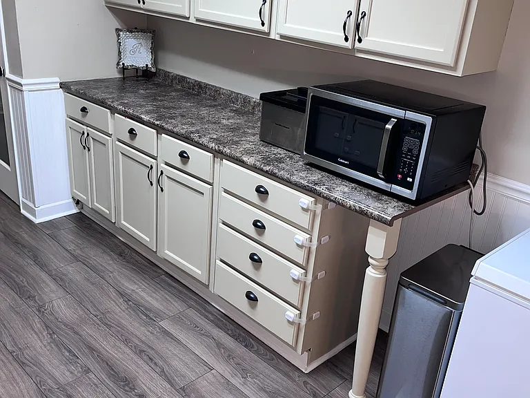 4610 Virginia Dr — Photo 12