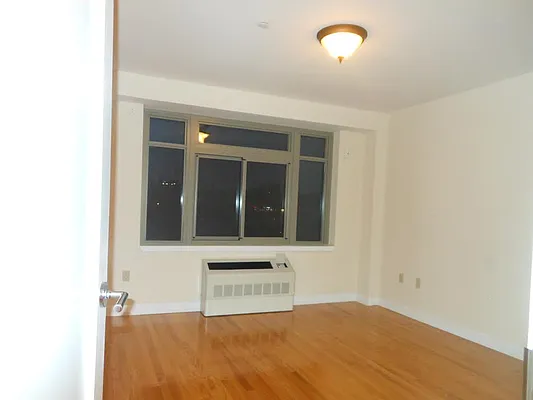 Rented by Urban Realty NYC | media 26