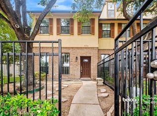 9134 Lakes At 610 Dr, Houston, TX 77054