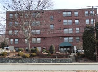 122 Main St APT 104, Stoneham, MA 02180