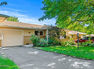 7606 Summitview Ave APT 14, Yakima, WA 98908