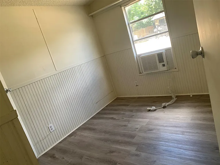 9903 Cheryl Lynn Rd — Photo 13