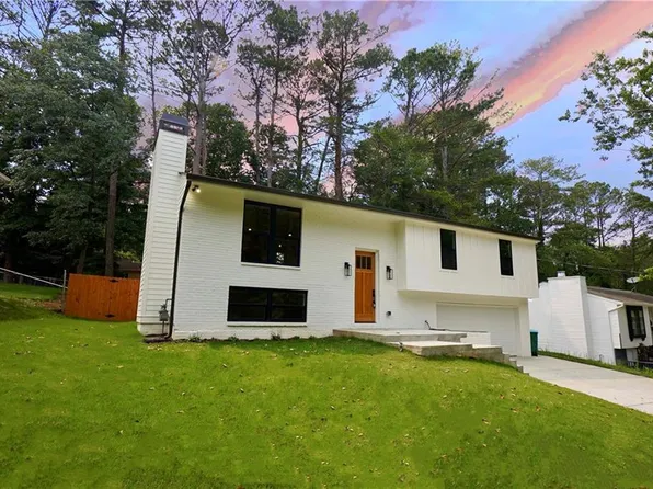 5023 Rockborough Trl, Norcross, GA 30071