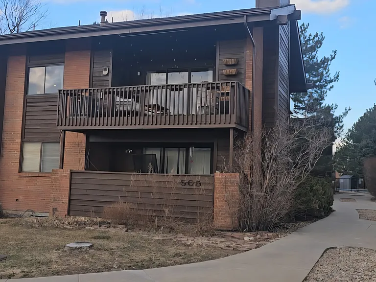 505 Manhattan Dr #201 — Photo 3