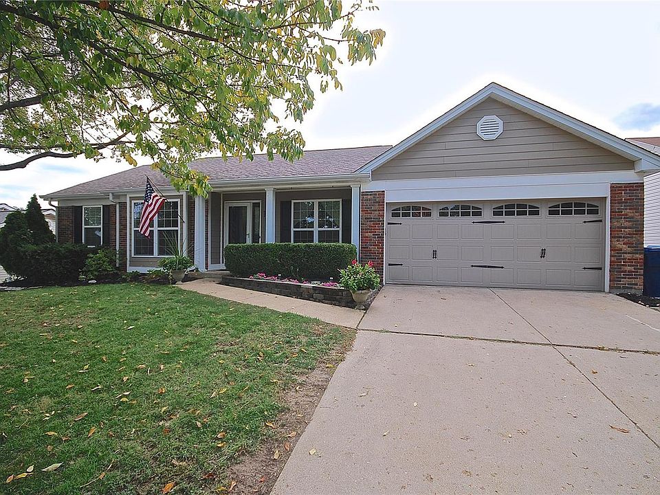 1st image of 16504 Birch Forest Dr