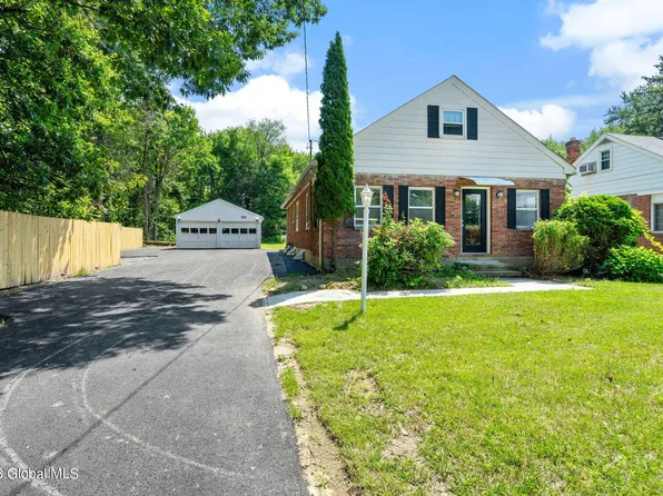 329 N Greenbush Road, Troy, NY 12180